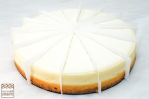 Classic Vanilla Cheesecake - 9 inch - precut 14 slices