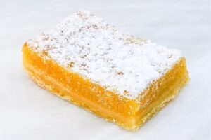 Lemon Bar w/ Powder Sugar - 2x3 cut - 16pc